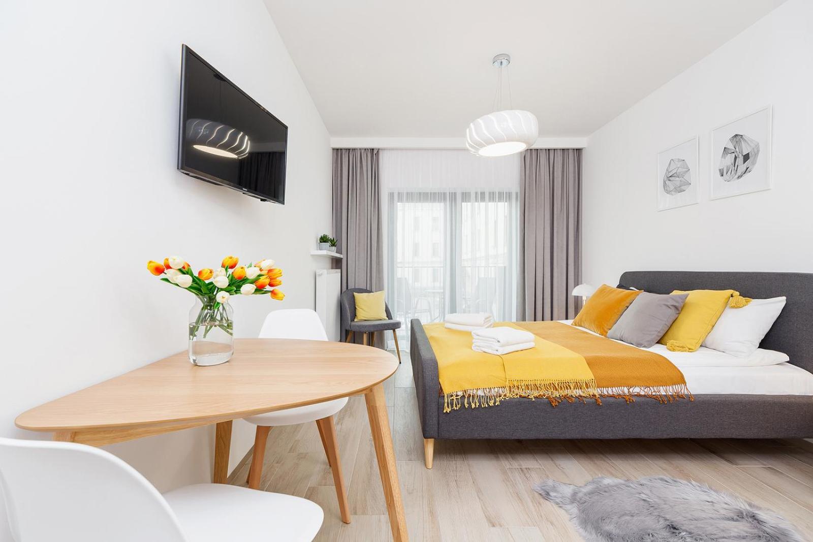 With Balcony - Rajska 3 Street Apartment *